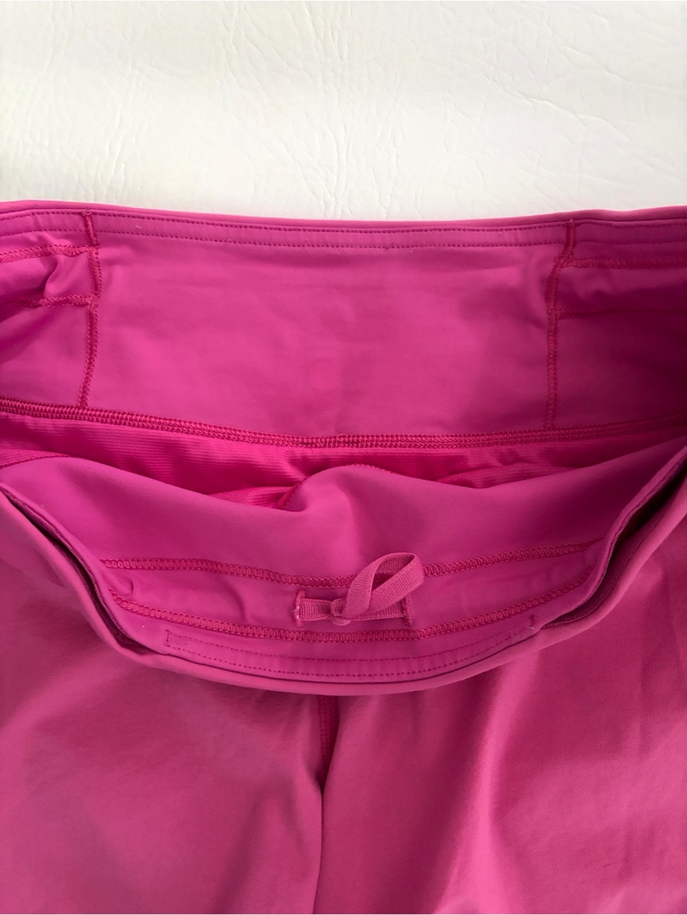Lululemon Women’s Shorts Speed Up Short Long 4" Updated Fit Pink size 6 - Picture 6 of 13